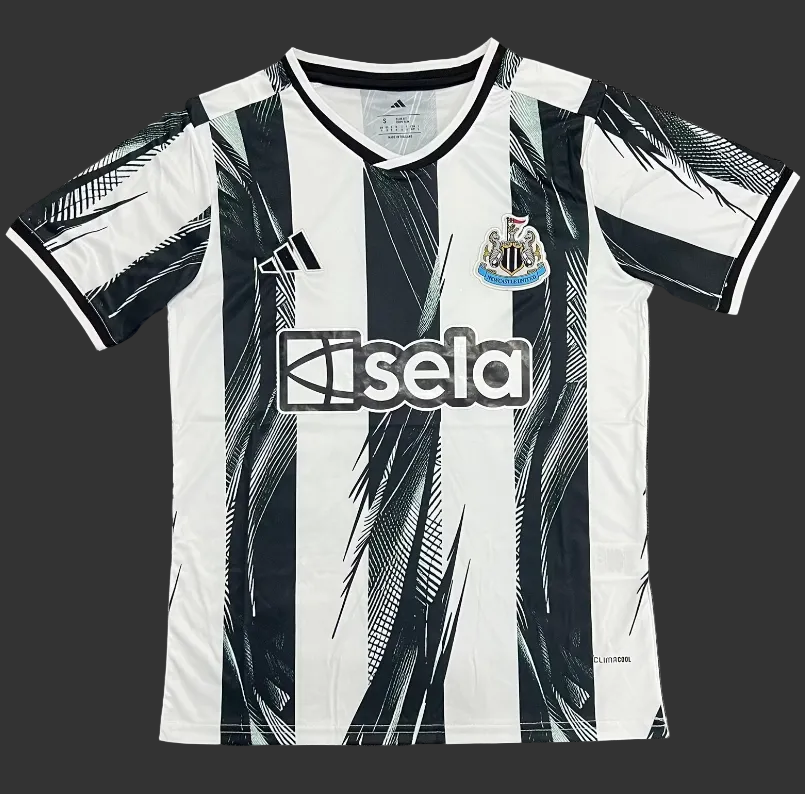Newcastle United Fans Version 26/27 Commemorative Jersey