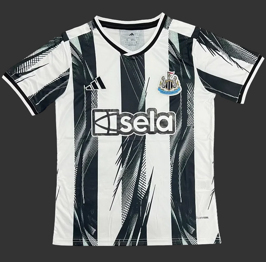 Newcastle United Fans Version 26/27 Commemorative Jersey