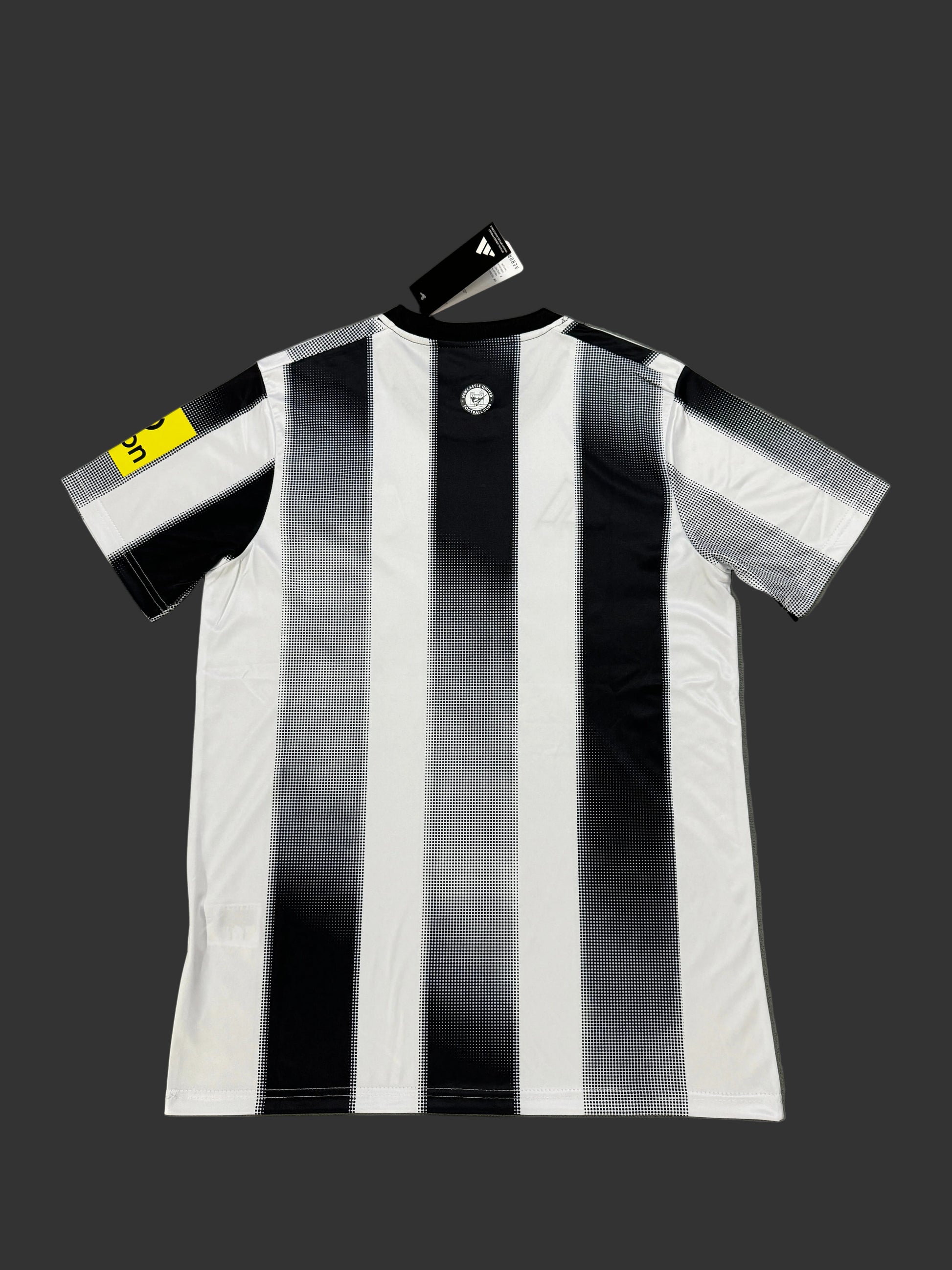 Newcastle United Fans Jersey 25/26 Premium Polyester